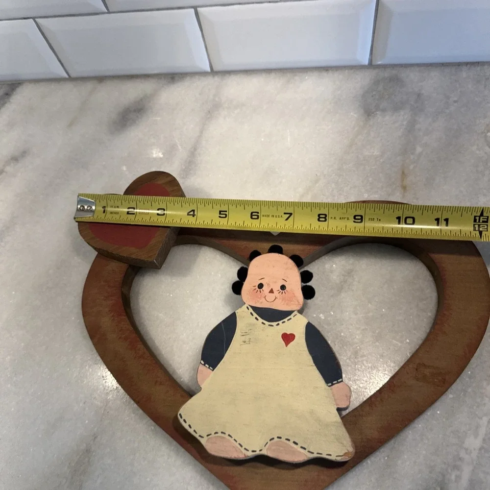 Vintage Folk Art‎ Wood Wall Hanging Heart With Country Girl